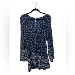 Live 4 truth blue elephant printed long sleeve dress